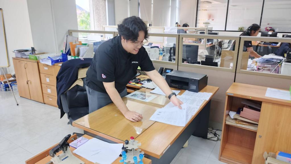 กน.กสอ.ร่วมกันทำกิจกรรม “รวมพลังชาว กน.กสอ. ทำ 5ส. ปรับพื้นที่ให้น่าอยู่พร้อมรับการปฏิบัติงาน”