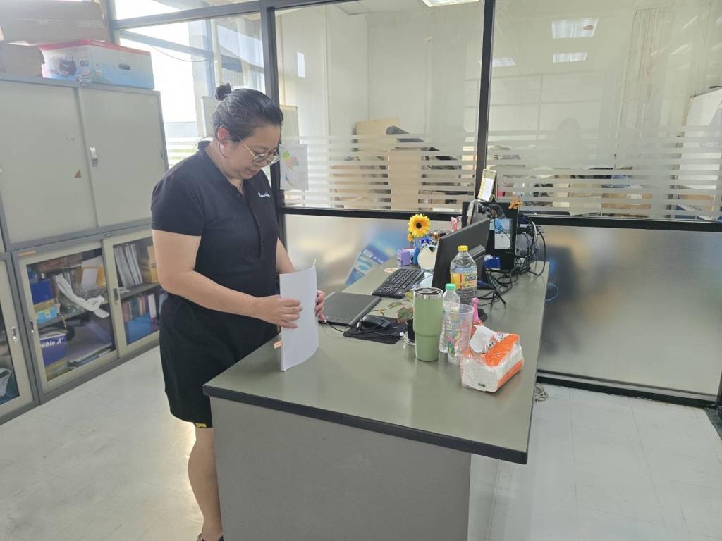 กน.กสอ.ร่วมกันทำกิจกรรม “รวมพลังชาว กน.กสอ. ทำ 5ส. ปรับพื้นที่ให้น่าอยู่พร้อมรับการปฏิบัติงาน”