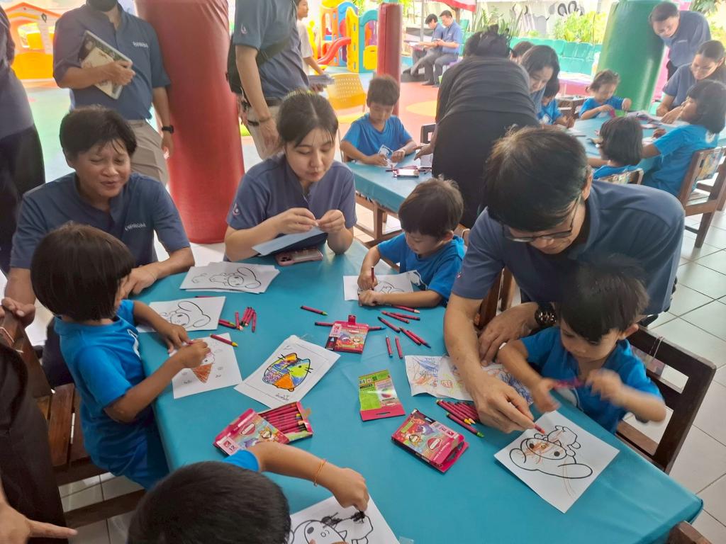 กน.กสอ.รวมพลังจิตอาสา ปันรอยยิ้มสู่บ้านสมวัย มุ่งปลูกฝังวัฒนธรรมการแบ่งปันเพื่อสังคม